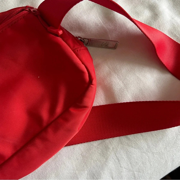 🧡 Lululemon OG Everywhere Belt Bag - Picture 7 of 8